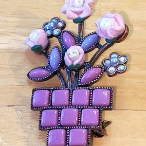 Vintage Pink Floral flower pot resin rhinestone & lucite brooch